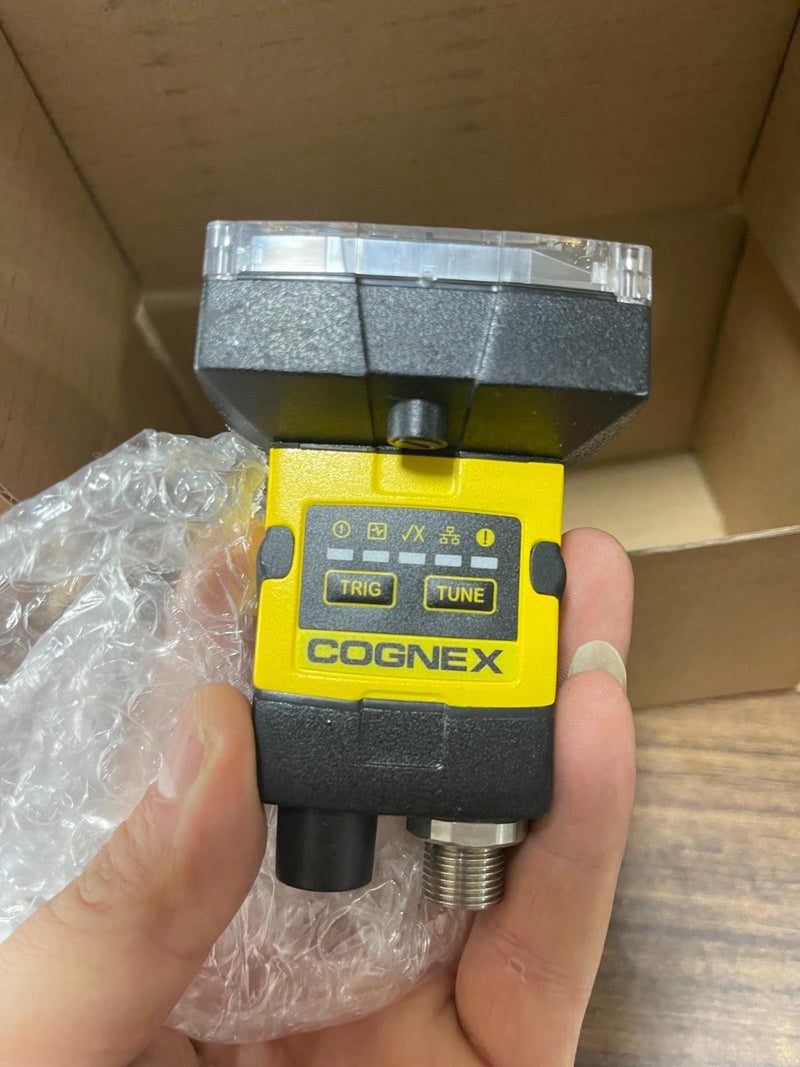 1PC for COGNEX IS2000M-130-40-125  new IS2000M13040125