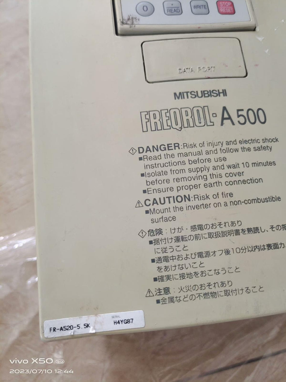 1PC 三菱 FR-A520-5.5K 二手