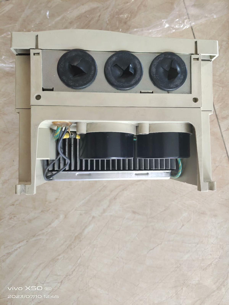 1PC for MITSUBISHI  FR-A520-5.5K used
