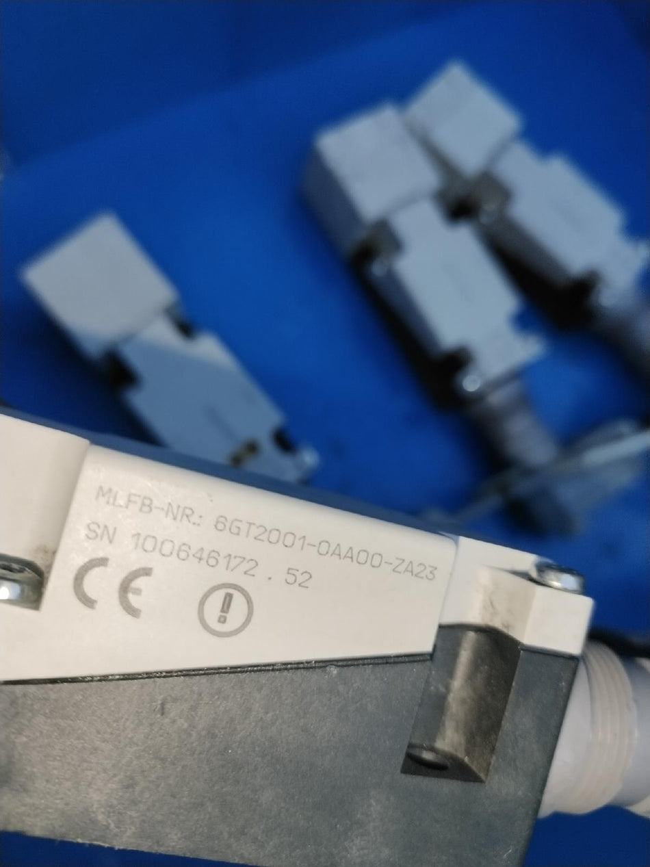 1PC para SIEMENS 6GT2001-0AA00-0AX0 usado 6GT20010AA000AX0