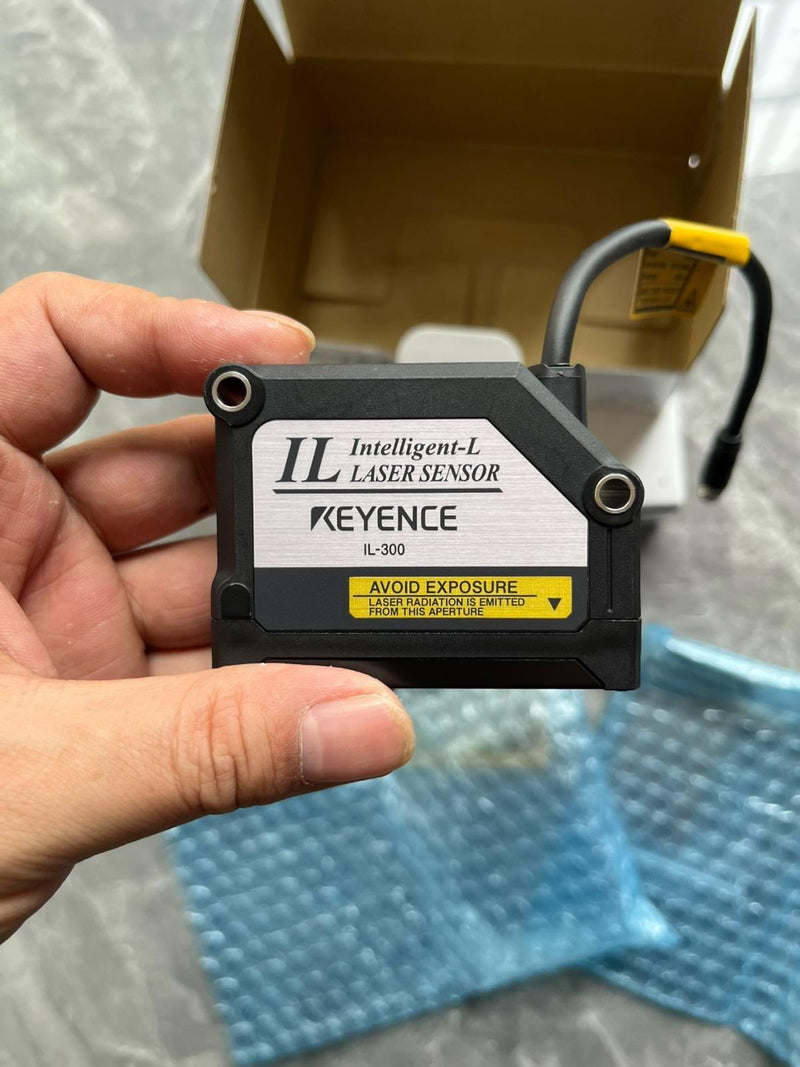 1PC For KEYENCE IL-300 new IL300