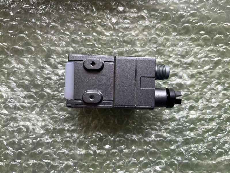 1PC For KEYENCE SR-X100W new SRX100W