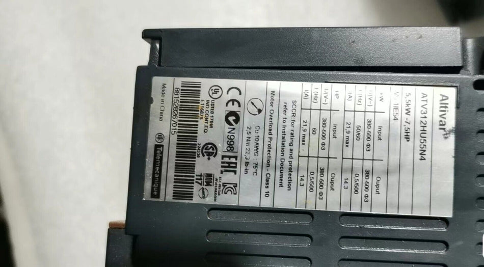 1PC  for  Schneider  ATV312HU55N4  new
