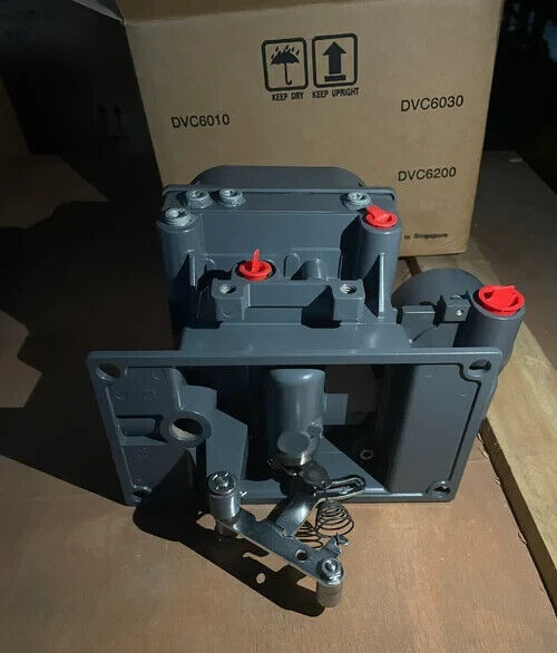 1PC PARA FISHER DVC6020 usado DVC6020 em stock C-20-2-022