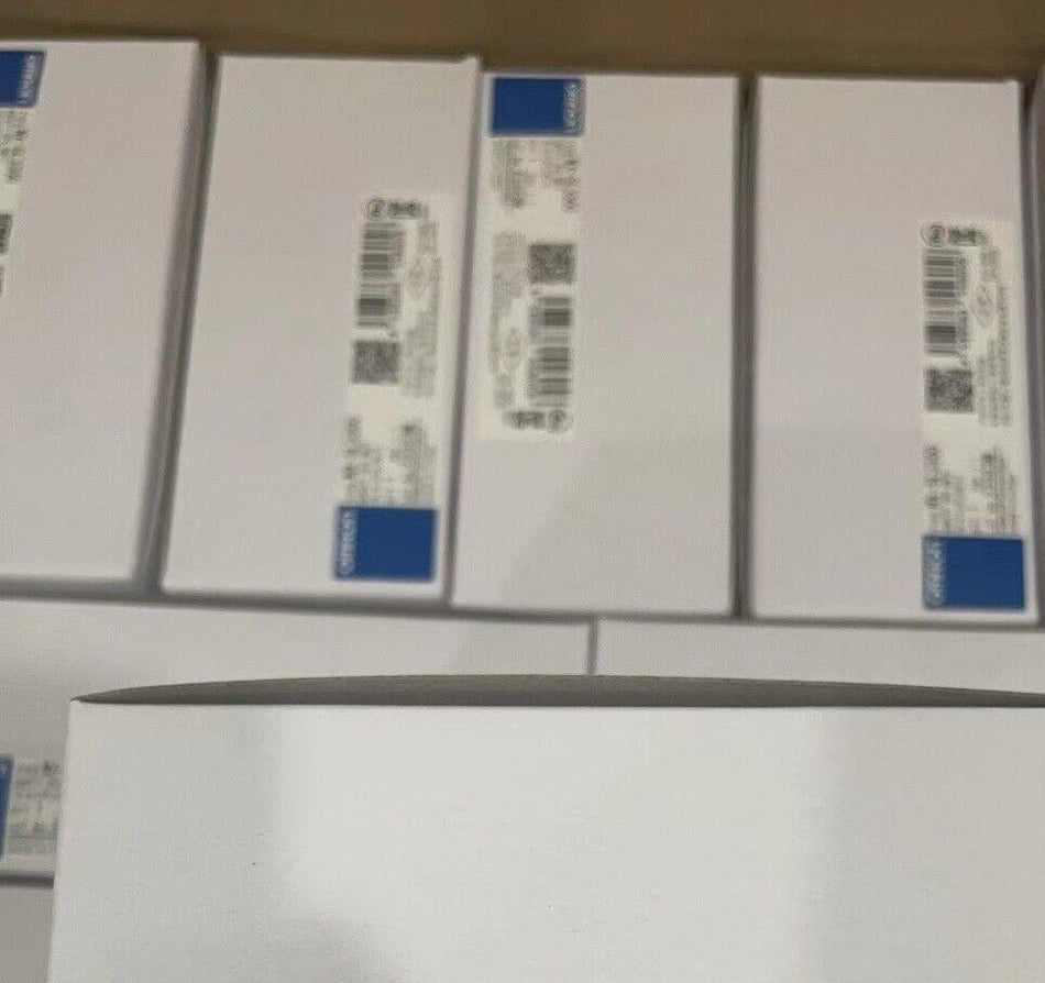 1PC For Omron  NX-SL3300  New  mx4