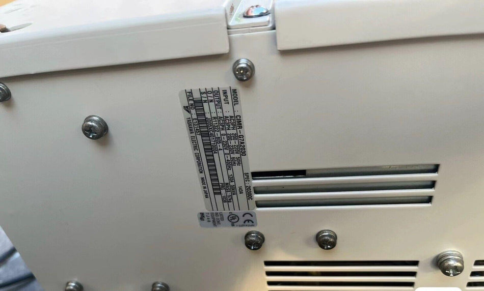 1PC  For   Yaskawa  1CIMR-G7A2030  Used  1CIMRG7A2030