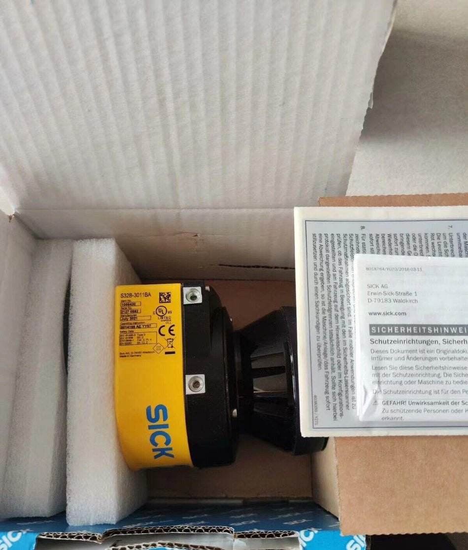 1 PC para SICK S32B-3011BA NOVO S32B3011BA 