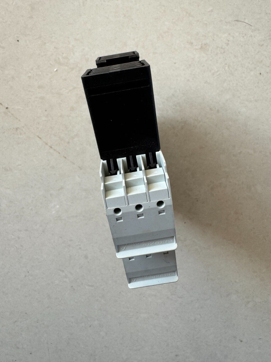 1PC 适用于西门子 3TK2842-2BB41 二手 3TK28422BB41 有现货 C-22-3-001