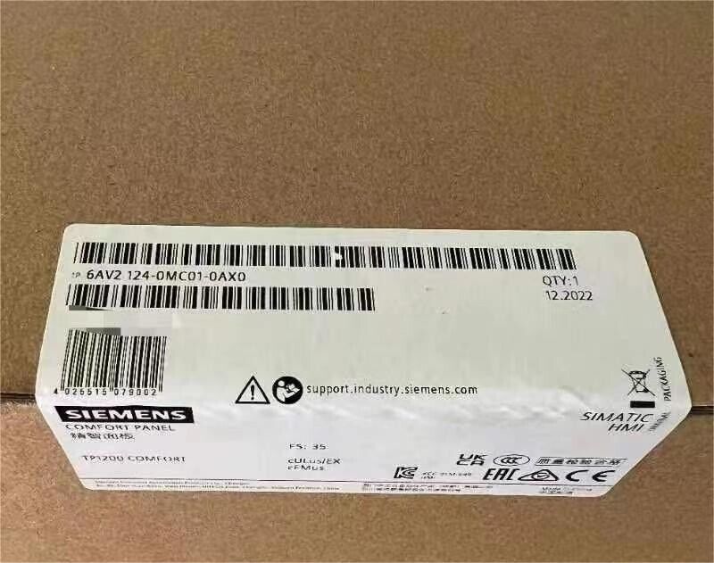 1PC 适用于西门子 6AV2124-0MC01-0AX0 全新 6AV21240MC010AX0