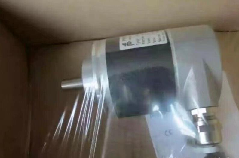 1PC for PEPPERL+FUCHS PVM58N-032AGR0BN-1213  NEW  mx4