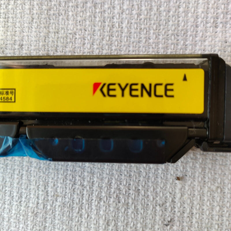 1PC FOR KEYENCE GL-S08SH-T new GLS08SHT in stock C-17-3-014