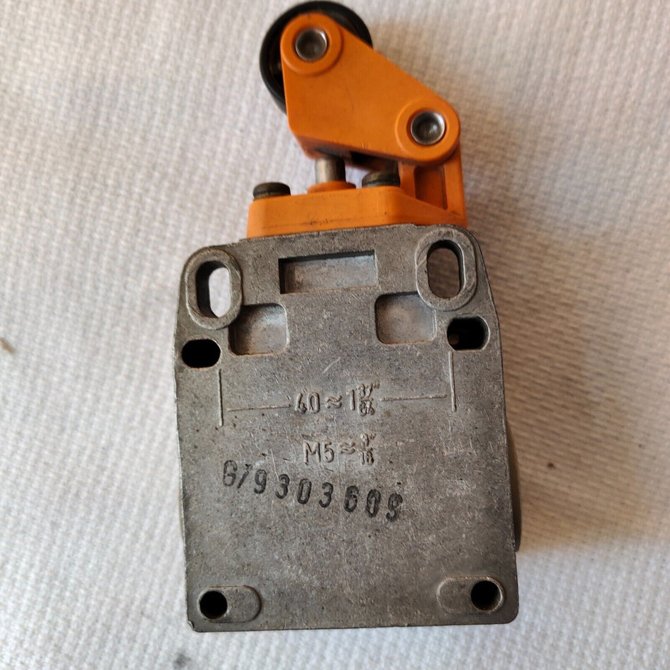 1PC PARA SIEMENS 3SE3 100-1E usado 3SE3 1001E em stock C-19-3-011