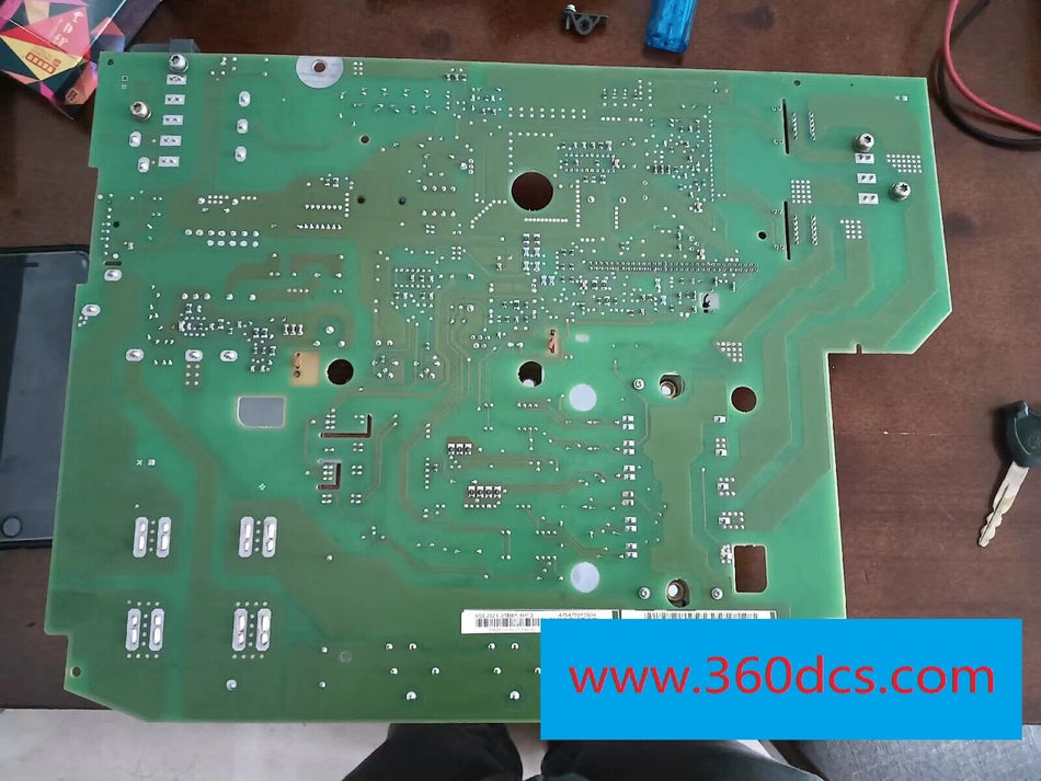 1PC para Siemens 6SE7021-3TB84-1HF3 usado 6SE70213TB841HF3