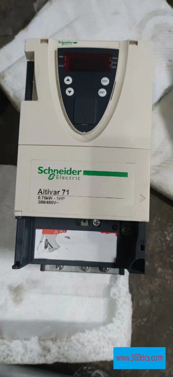 1PC for Schneider ATV71H075N4Z used