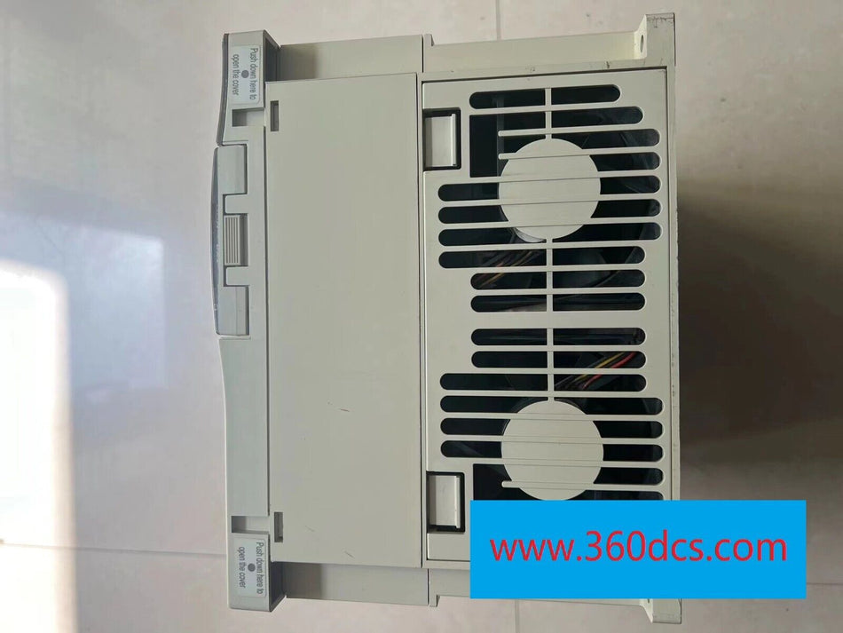 1PC 三菱 FR-A540-7.5K-CH 二手