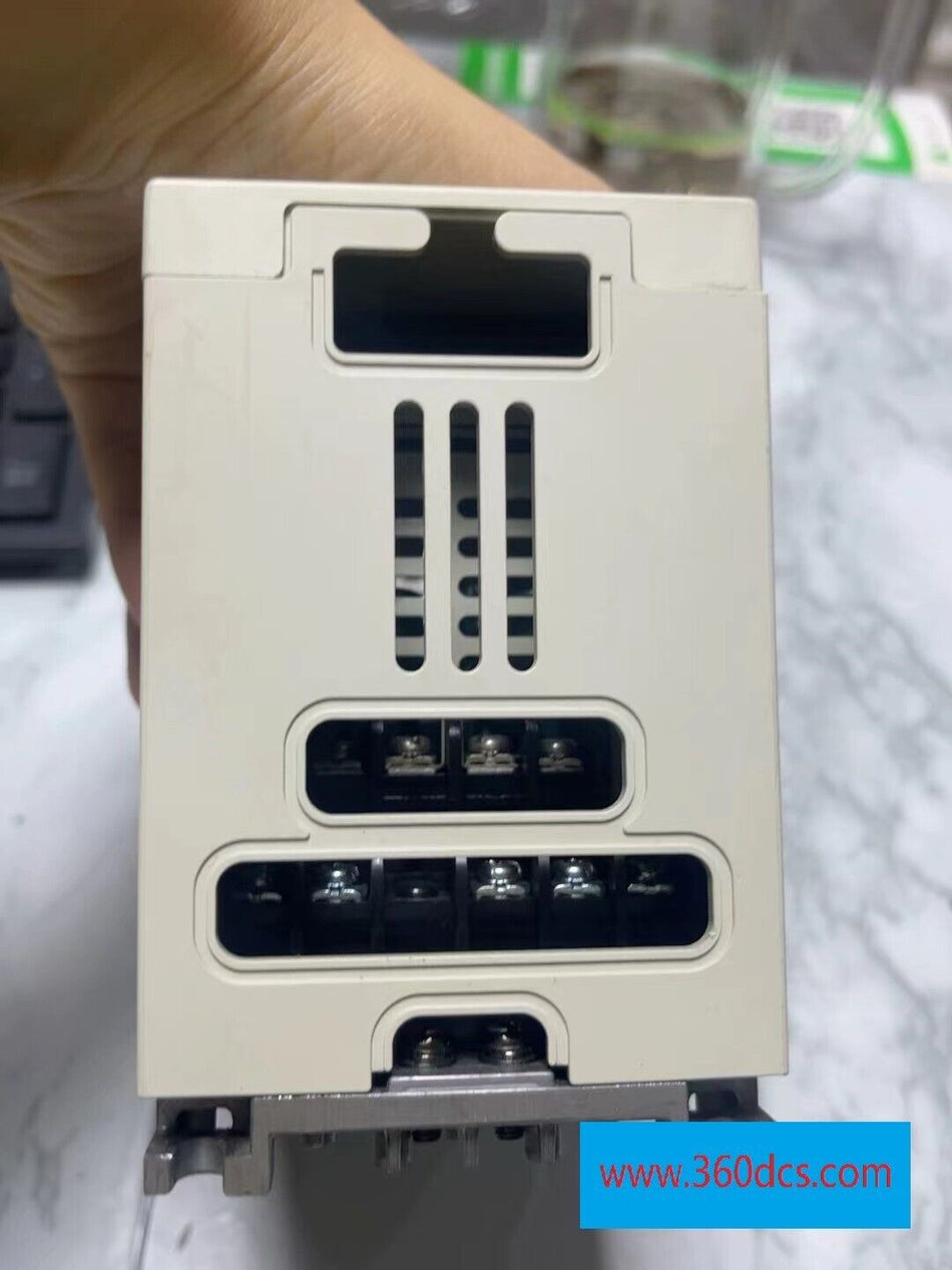 1PC 三菱 FR-E510W-0.2K 二手