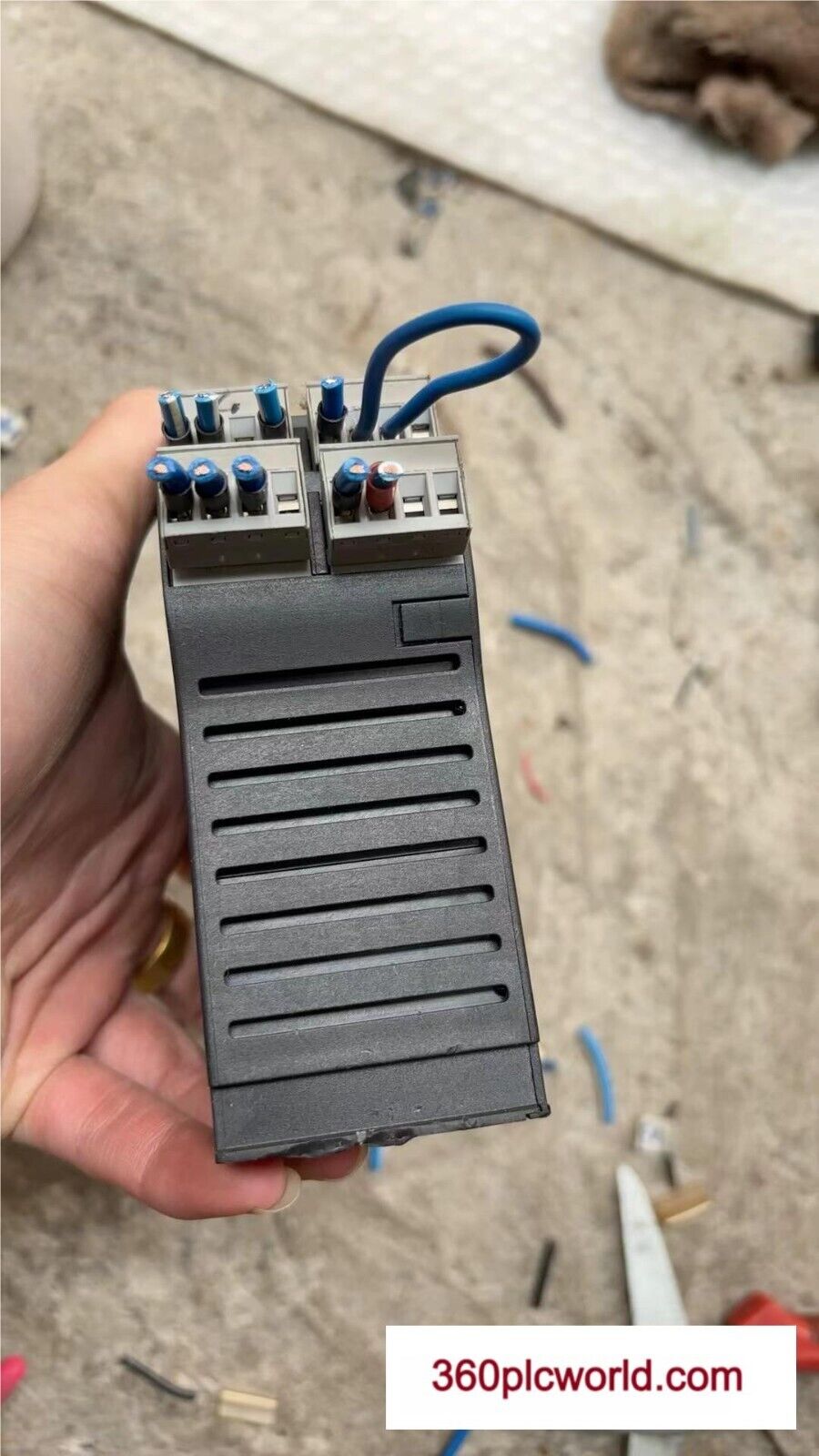 1 PC PARA SCHMERSAL SRB504ST-24V USADO SRB504ST24V