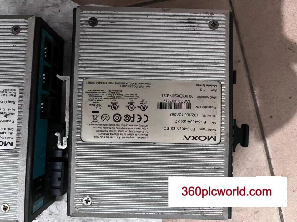 1 PC PARA MOXA EDS-408A-SS-SC USADO EDS408ASSSC 