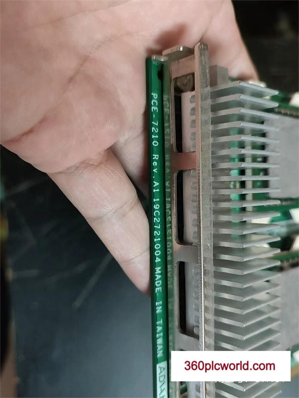 1 PC PARA Advantech PCE-7210 REV.A1 USADO PCE7210 REV.A1 
