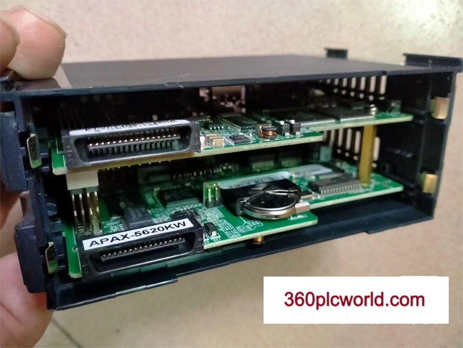 1 PC PARA Advantech APAX-5620 USADO APAX5620