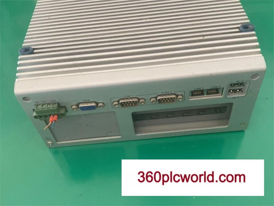 1 PC PARA Advantech ARK-3403 USADO ARK3403