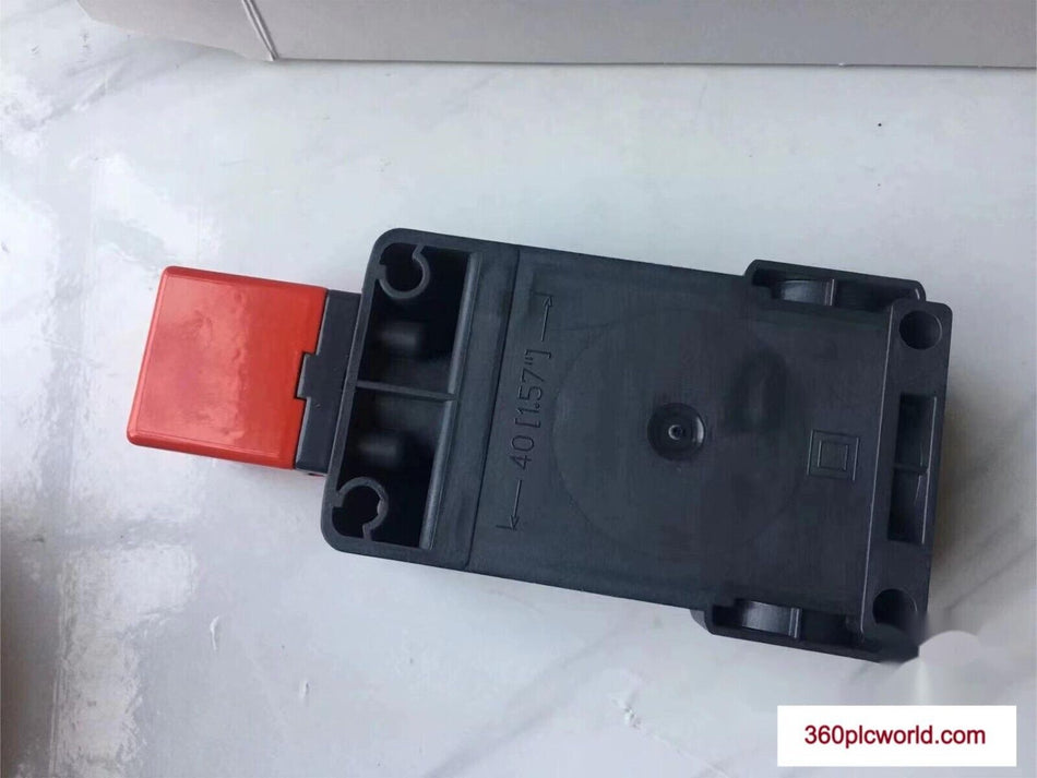 1 件适用于 Pizzato FS 3096D024-M2 全新 FS 3096D024M2 