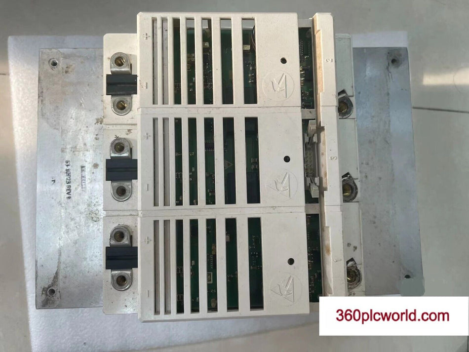 1 PC PARA SEMIKRON SKIIP 942 GB 120-3DK0082 USADO SKIIP 942 GB 1203DK0082 