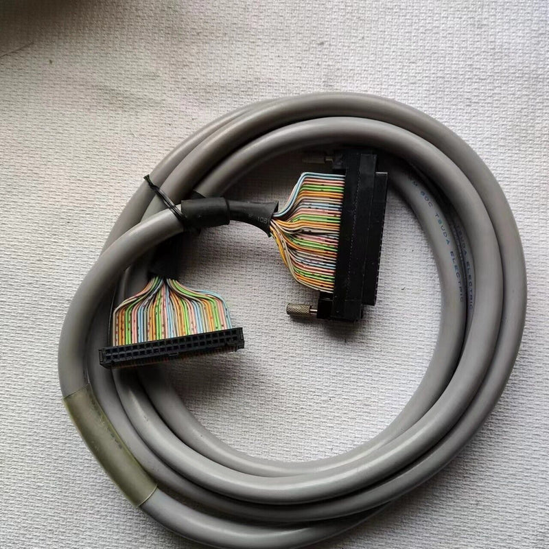 1PC for OMRON XW2Z-200B USED  XW2Z200B in stock A-4-2-007