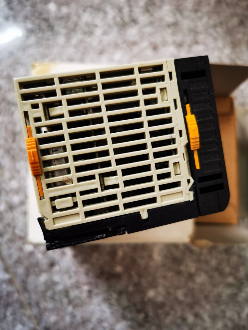 1PC for OMRON CJ1H-CPU65H  USED  CJ1HCPU65H in stock A-4-2-012