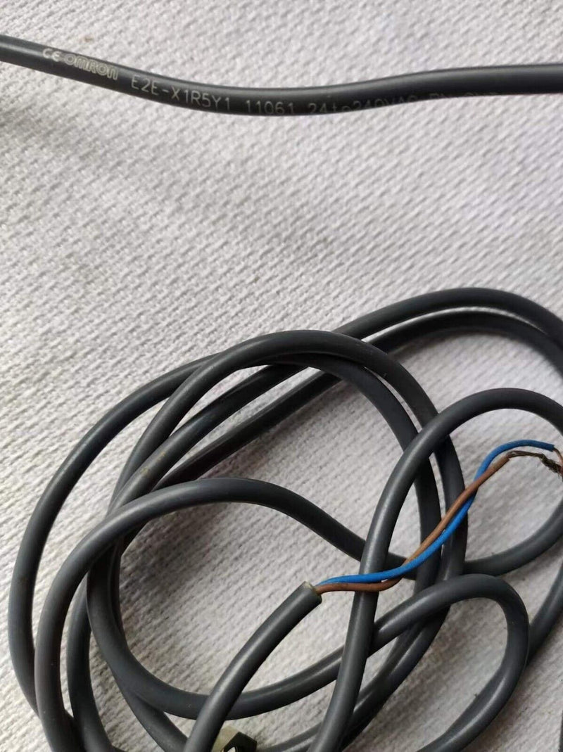 1PC for OMRON E2E-XIR5Y1 used E2EXIR5Y1 in stock A-4-2-014