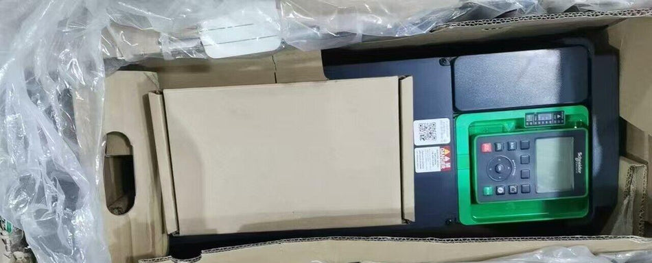 1PC FOR Schneider ATV930D22N4 New