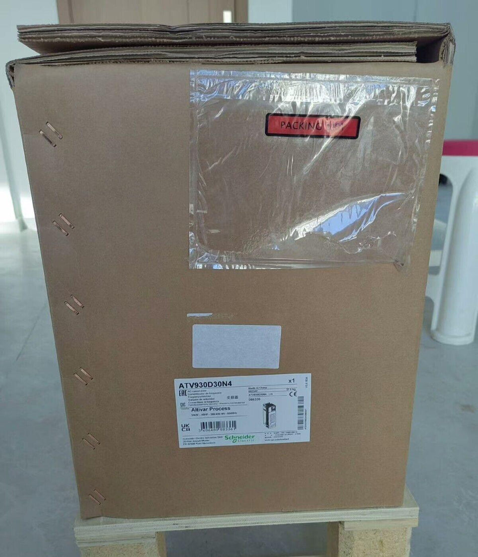 1PC FOR Schneider ATV930D30N4 New