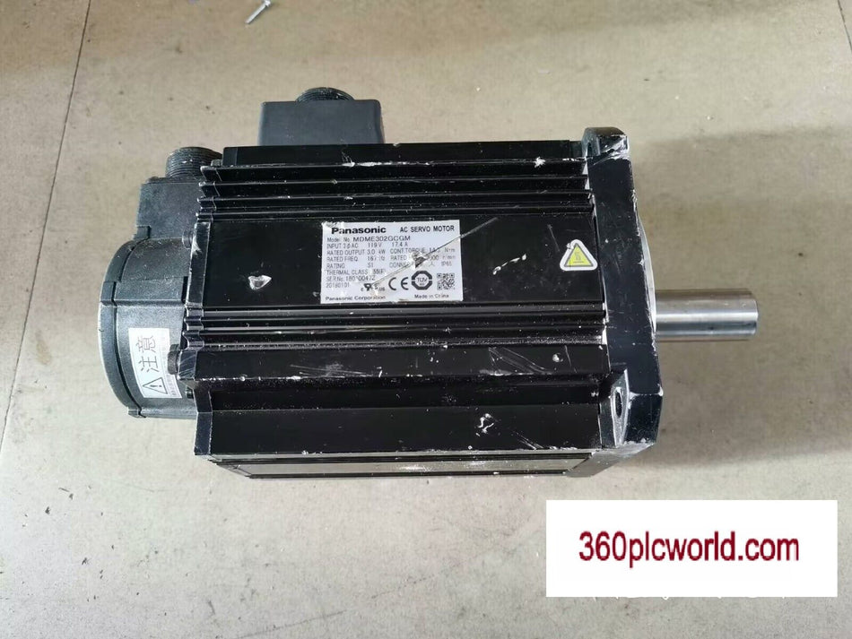 1 PC PARA Panasonic MDME302GCGM Usado