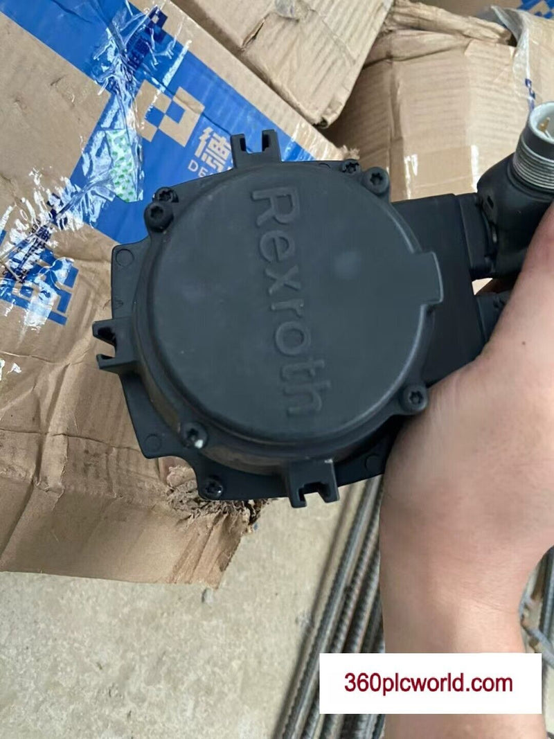 1PC FOR REXROTH MSK060C-0300-NN-M1-UG0-NNNN USED