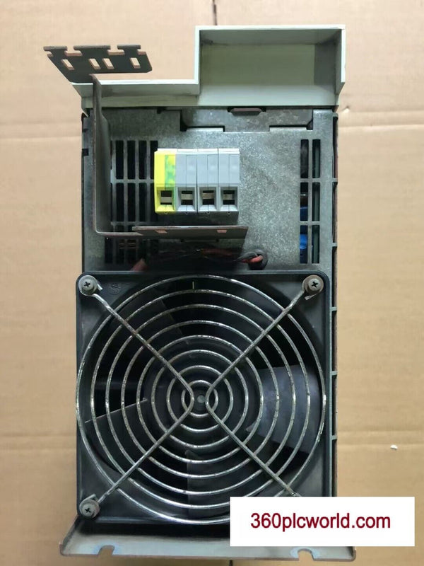 1PC FOR SIEMENS 6SE7021-8TP50-Z USED