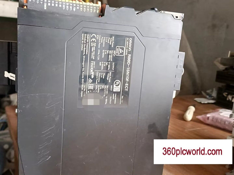 1 peça para Omron R88D-1SN10F-ECT usado 