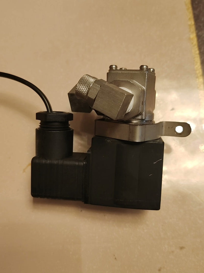 one USED  brand smc VX3244H-02-5D1 solenoid valve Fast Shipping  A06