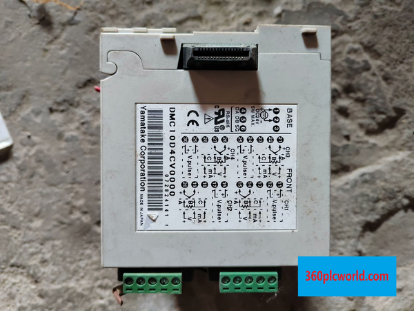 1PC FOR Yamatake DMC10D4CV0000 used