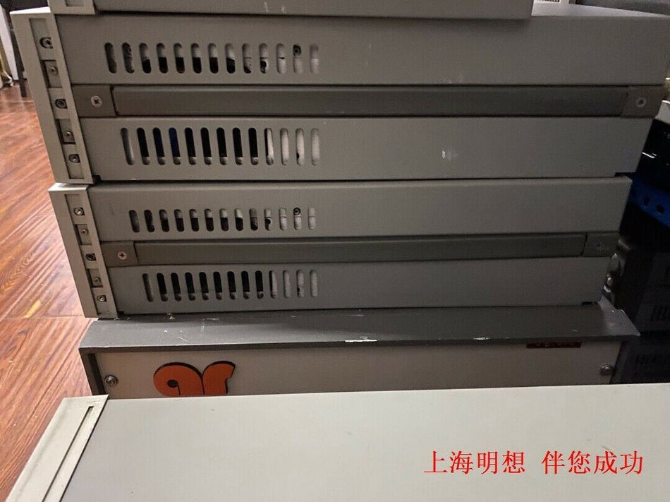 1 PC PARA Agilent 6624A USADO