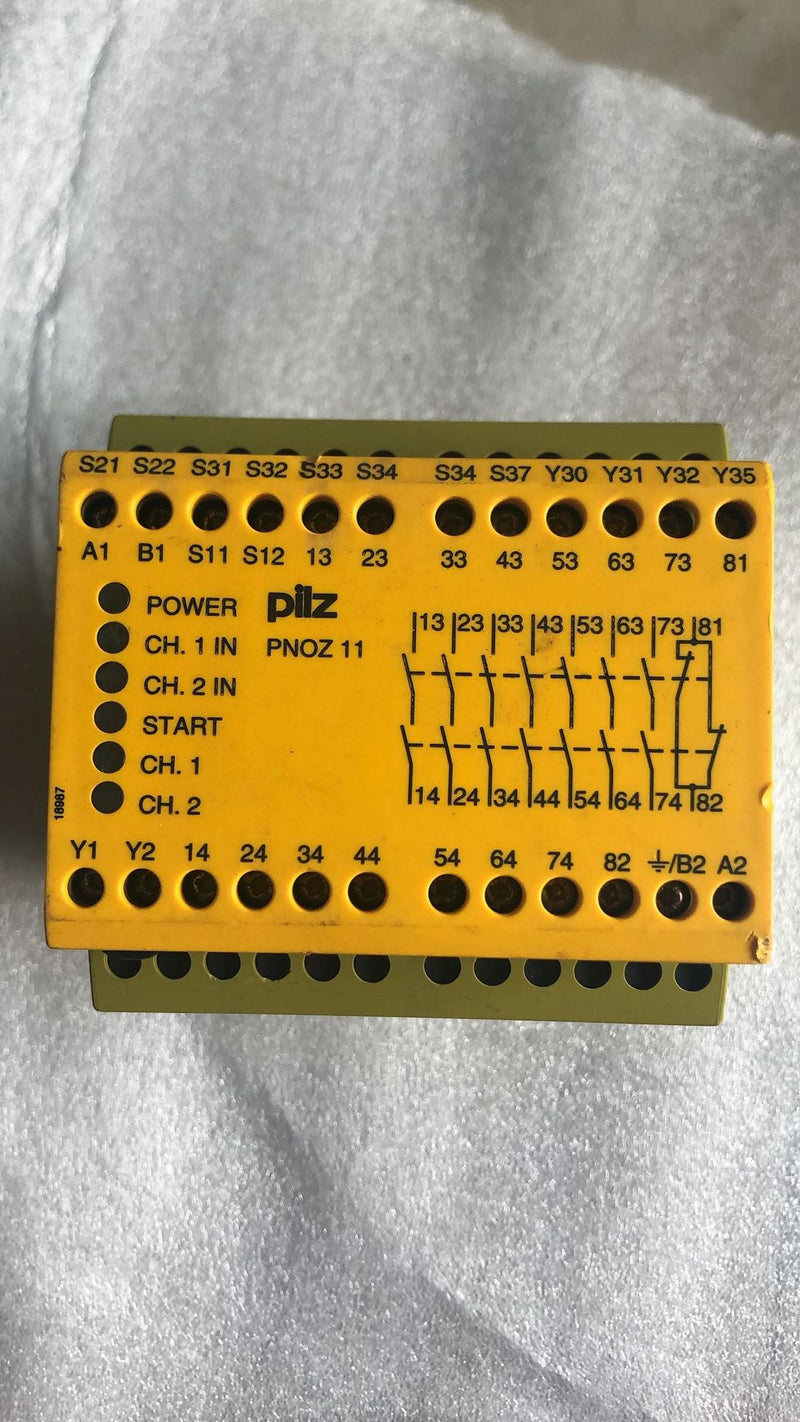 Pilz NEW PNOZ 11 24VAC 24VDC  774080