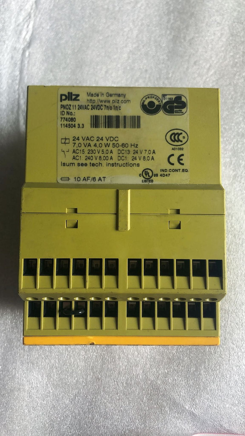 Pilz NEW PNOZ 11 24VAC 24VDC  774080