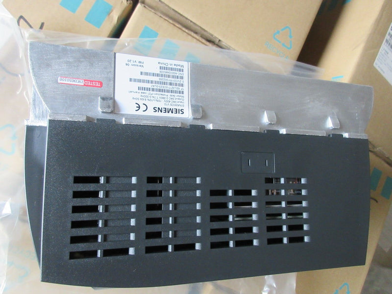 SIEMENS 6SL3217-0CE23-0UA1 new 6SL32170CE230UA1