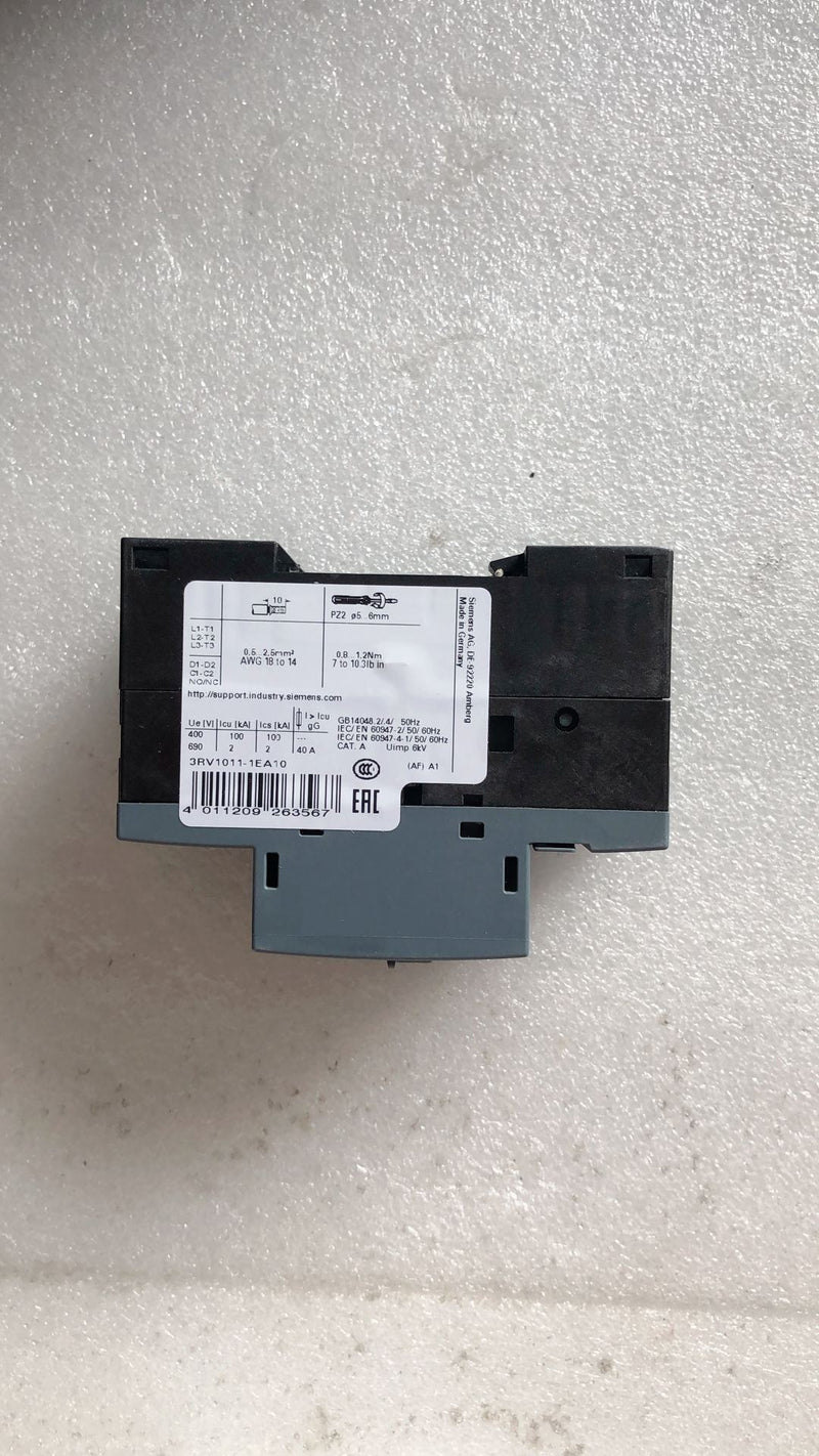 SIEMENS 3RV1011-1EA10 new 3RV10111EA10