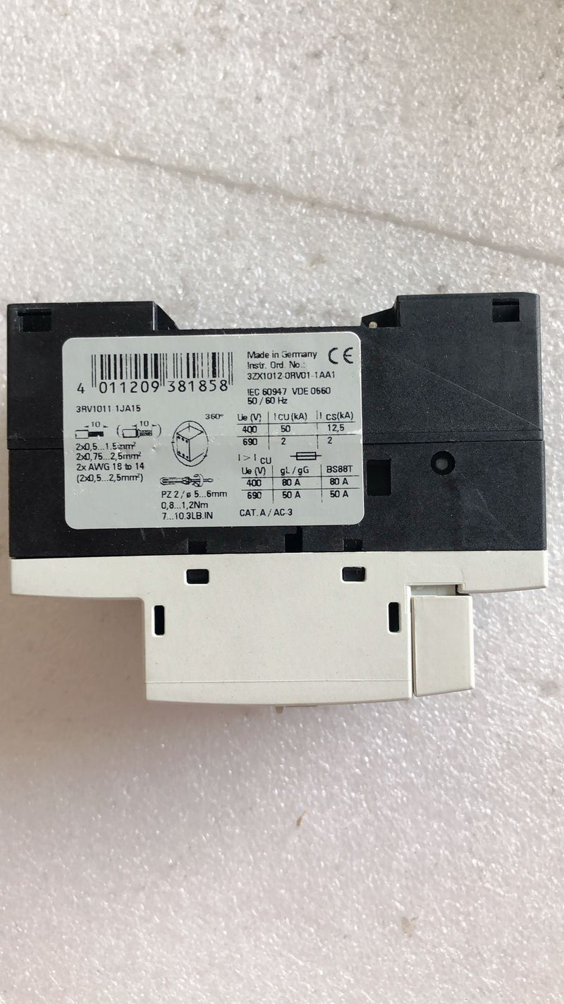 SIEMENS 3RV1011-1JA15 new 3RV10111JA15