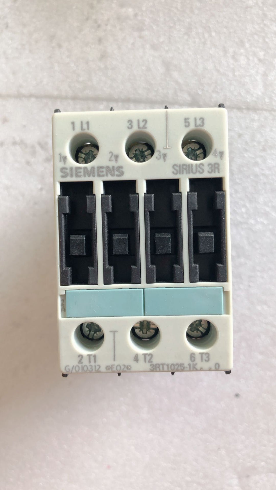 西门子 3RT1025-1KB40 全新 3RT10251KB40