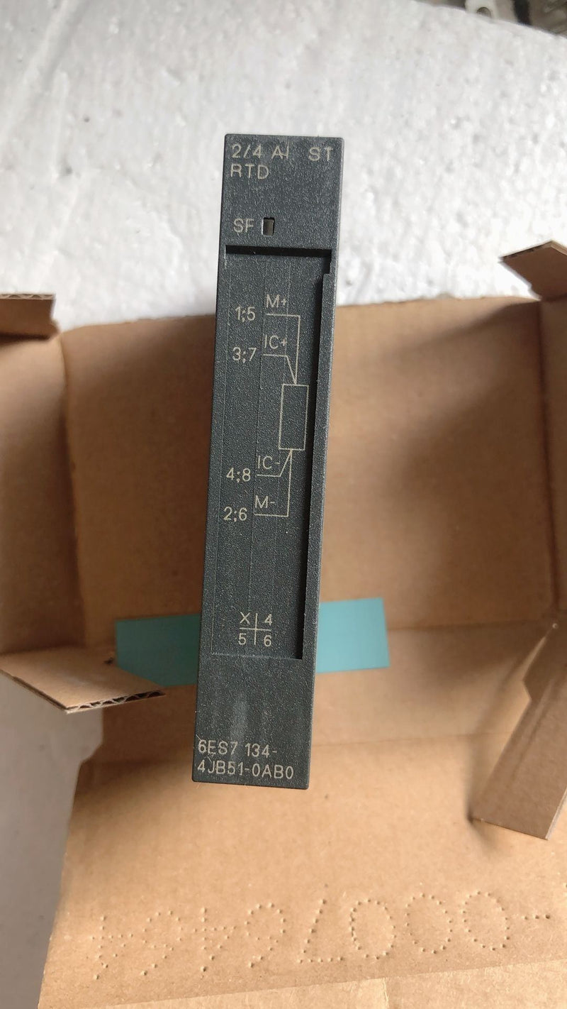 SIEMENS 6ES7 134-4JB51-0AB0 new 6ES7 1344JB510AB0