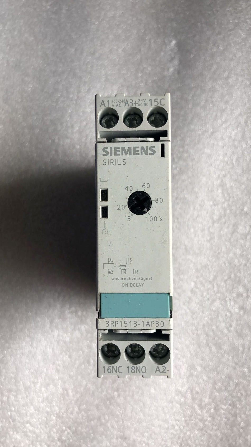 Siemens 3RP1513-1AP30 novo 3RP15131AP30