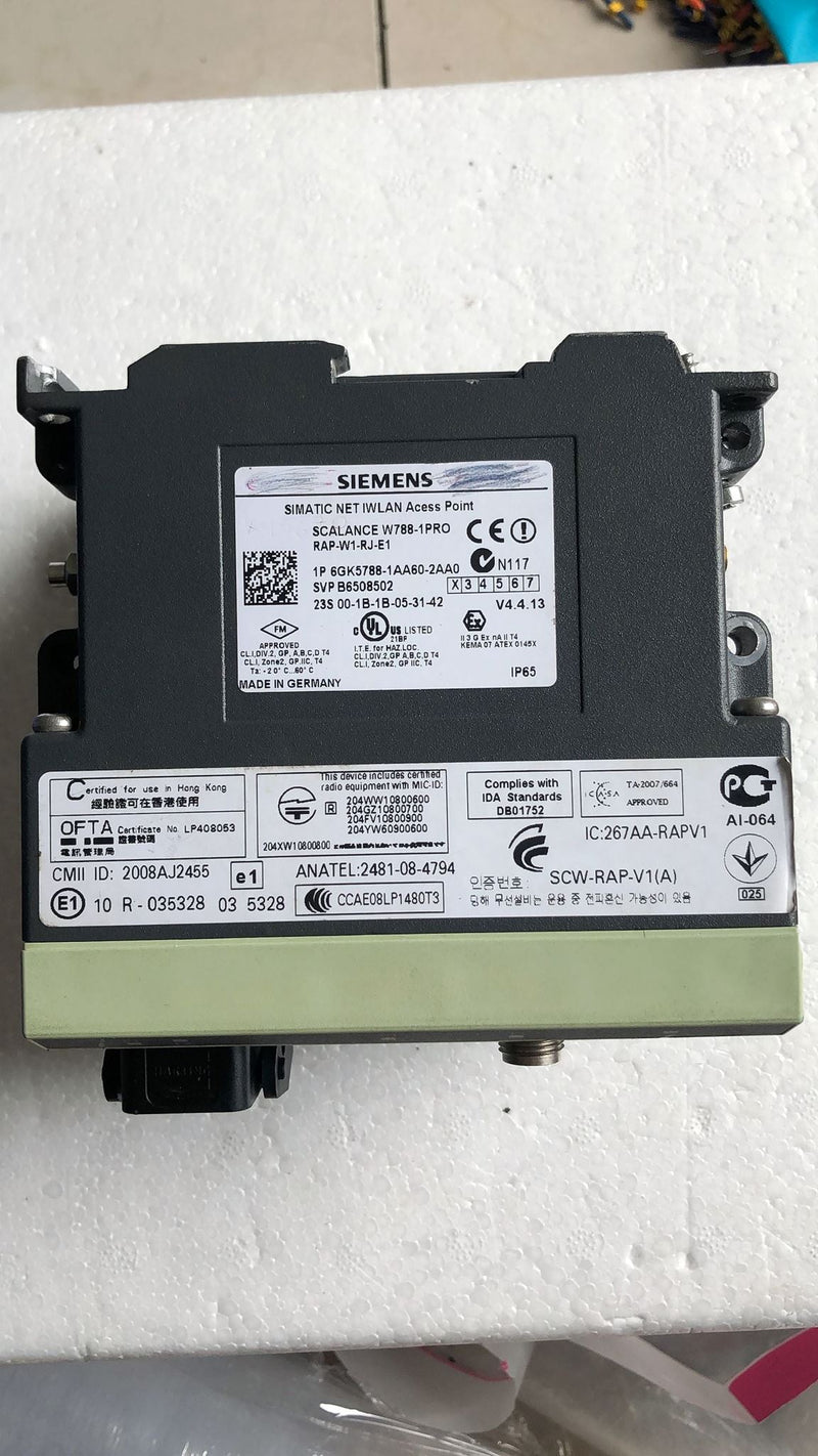 Siemens 6GK5788-1AA60-2AA0 6GK57881AA602AA0