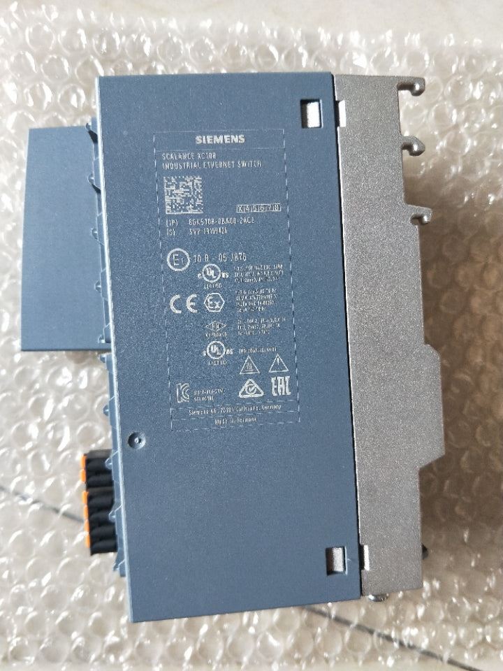 siemens 6GK5108-0BA00-2AC2 new 6GK51080BA002AC2