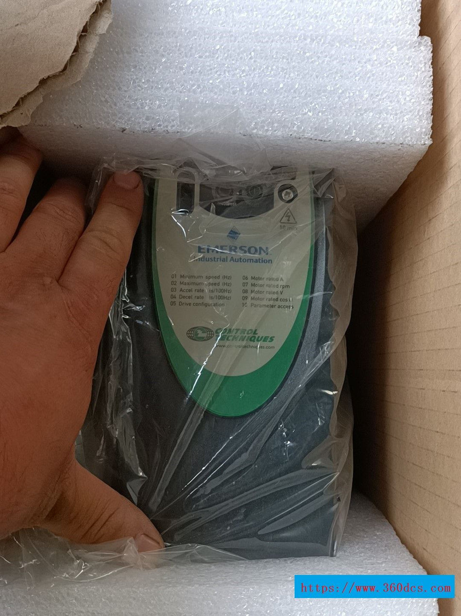 艾默生 SKC3400300 3.0KW 全新